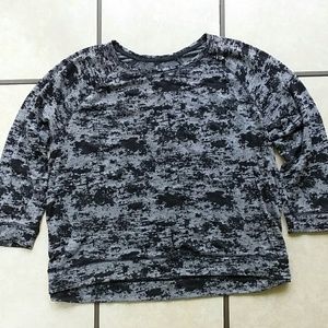 Women's Size: (2X) Long Sleeve Sweater Top